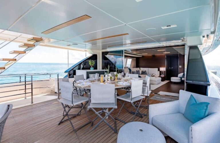 Exterior Dining Area