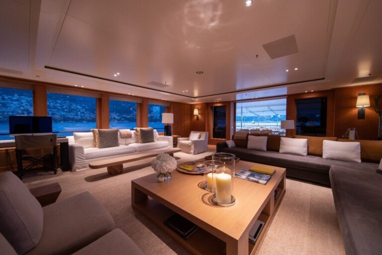 Bridge Deck Salon