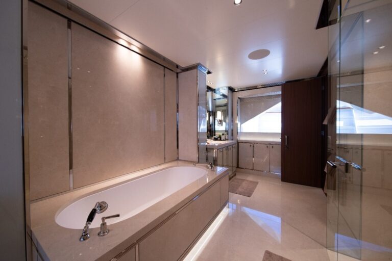 Master Ensuite