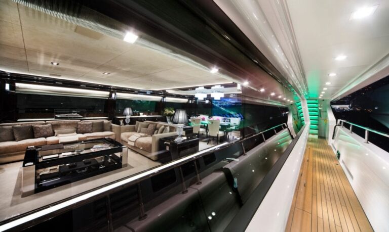 Side Deck
