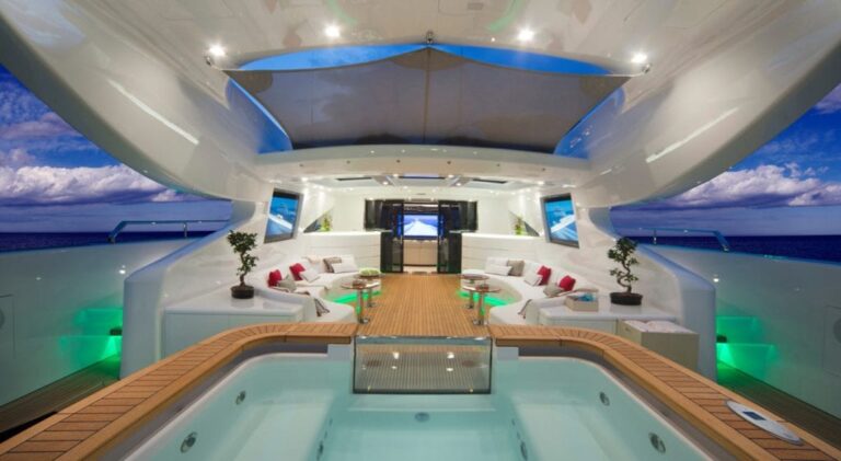 Sun Deck Jacuzzi