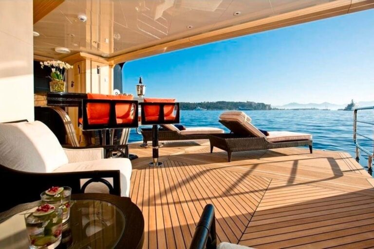 Exterior Relaxation Area