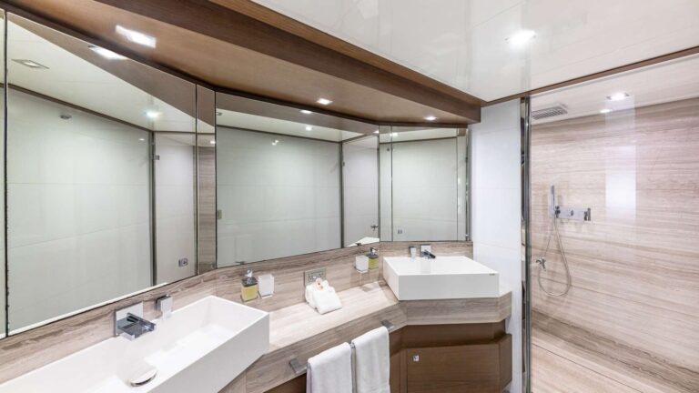 Master Ensuite