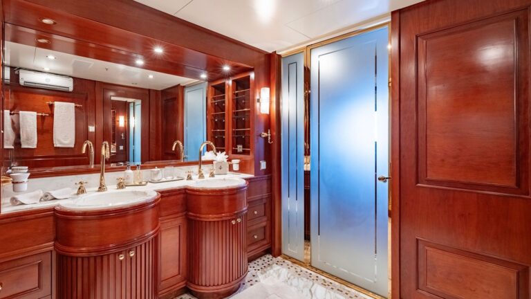 Master Ensuite
