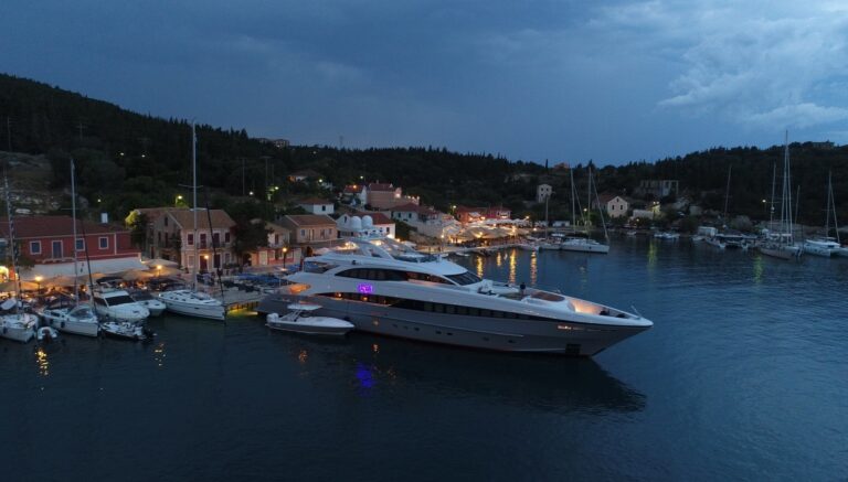 Exterior  00003