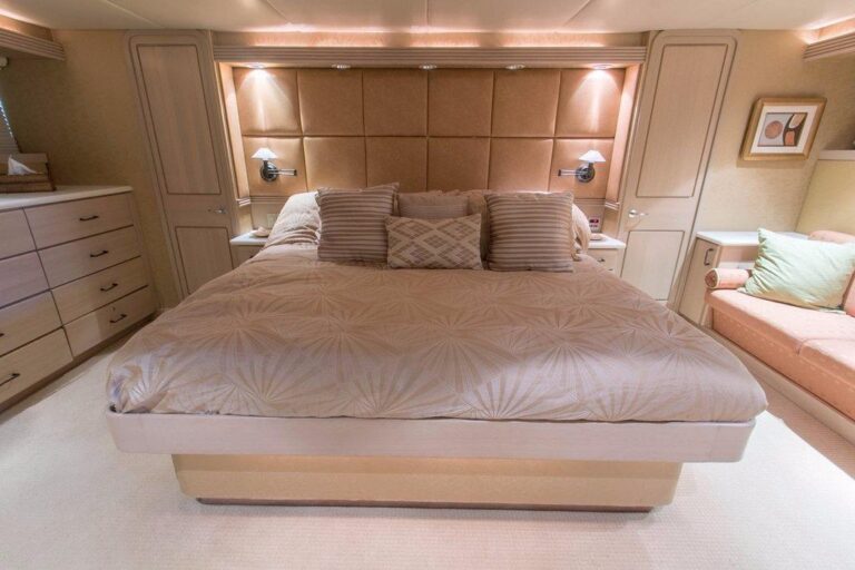 VIP CABIN