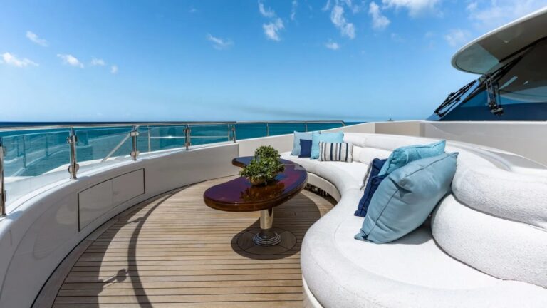 Exterior Relaxation Area
