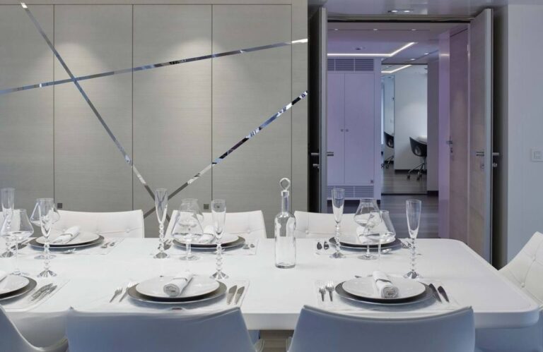 Main Dining