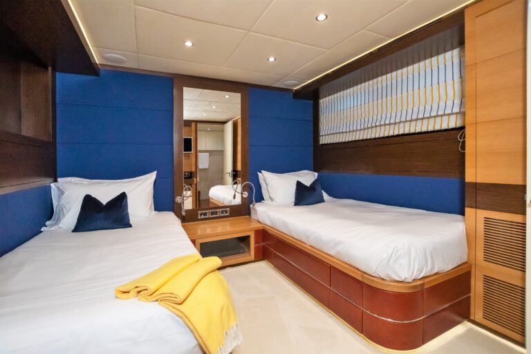 Twin Cabin