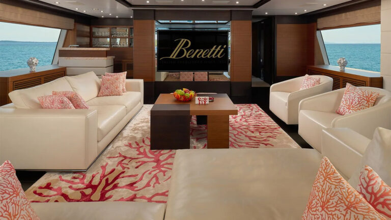 Bridge Deck Salon