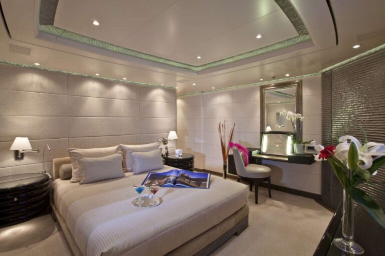 Guest Cabin