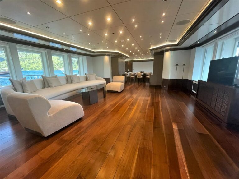 Main Salon
