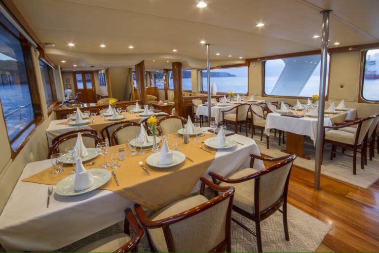 Formal Dining
