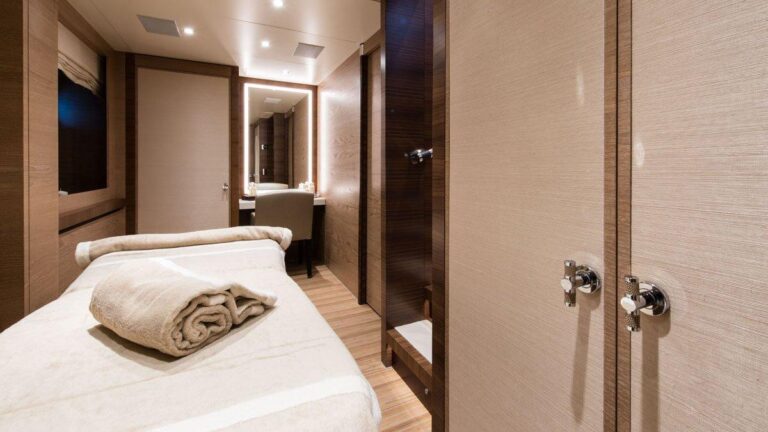 Guest Cabin