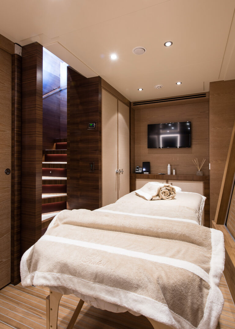 Guest Cabin