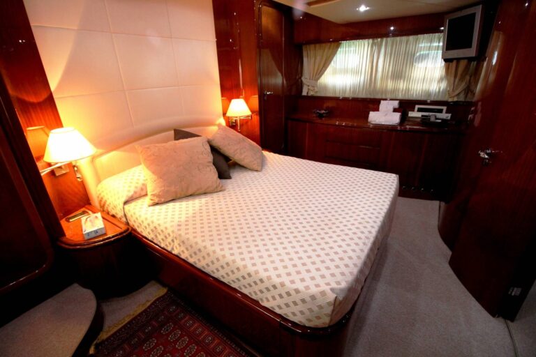 Guest Cabin