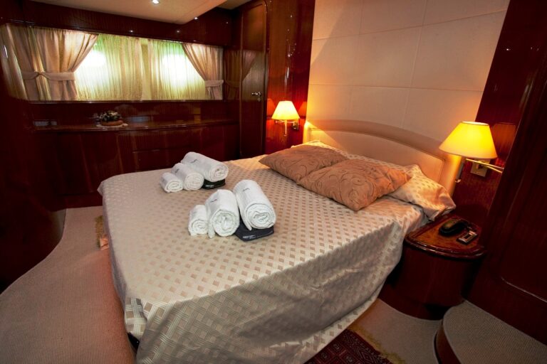 Guest Cabin