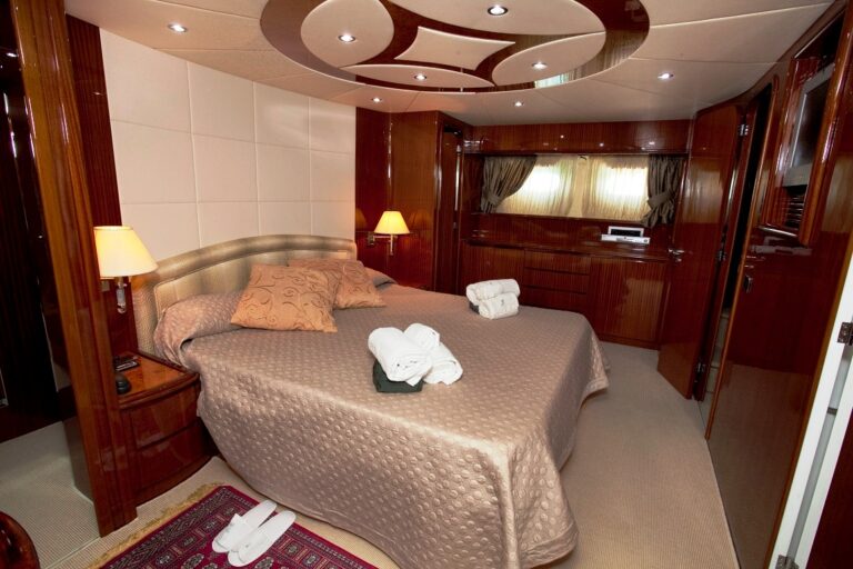 Guest Cabin