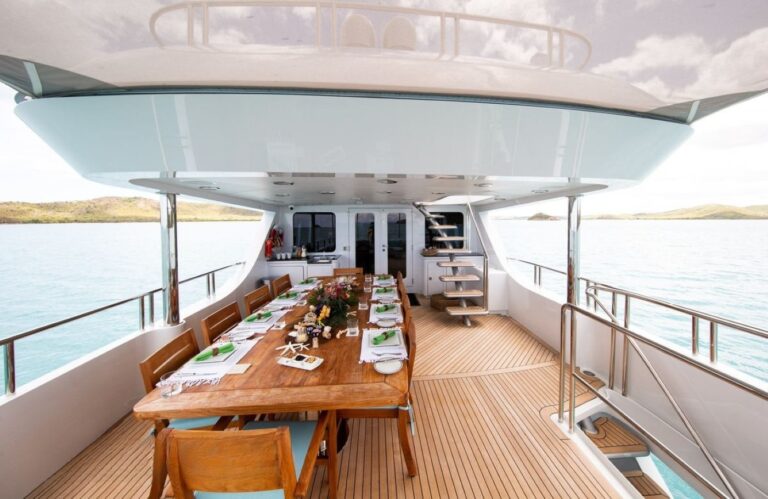 Exterior Dining Area