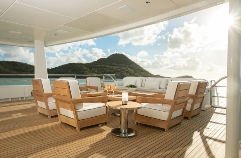 Main Deck Seating