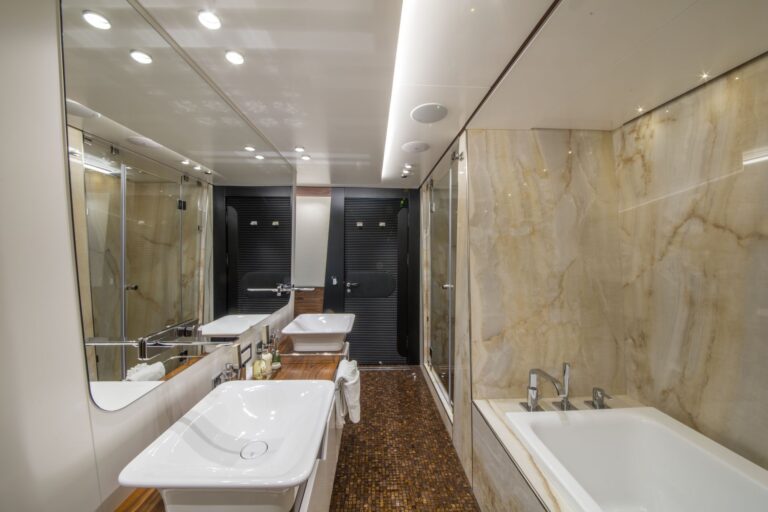 Guest Cabin