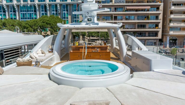 Jacuzzi