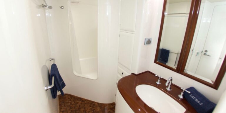 Guest Cabin