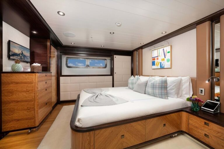 Double Guest Cabin