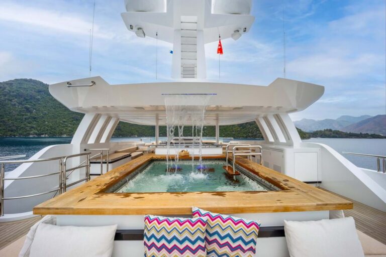 Sun Deck Jacuzzi