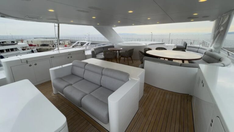 Exterior Relaxation Area