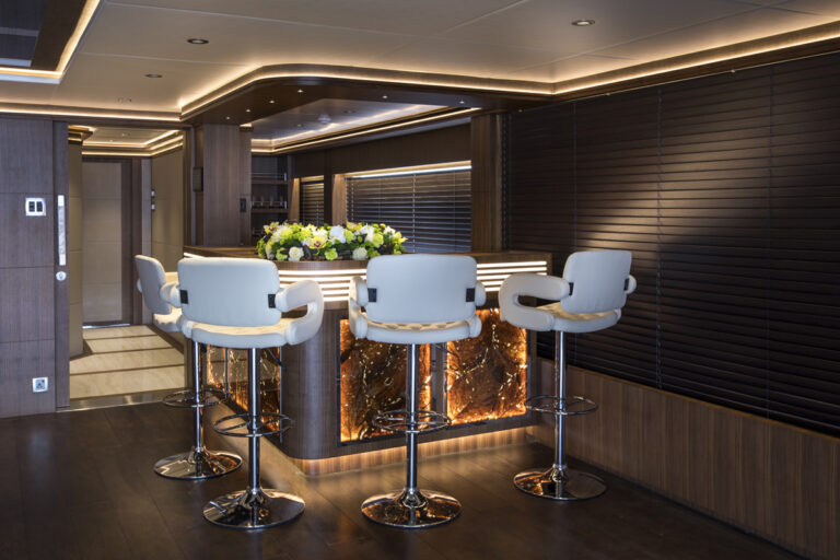 Cigar Lounge Bar