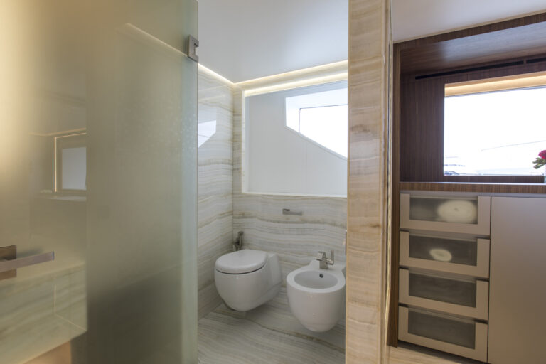 Master Ensuite Bathroom