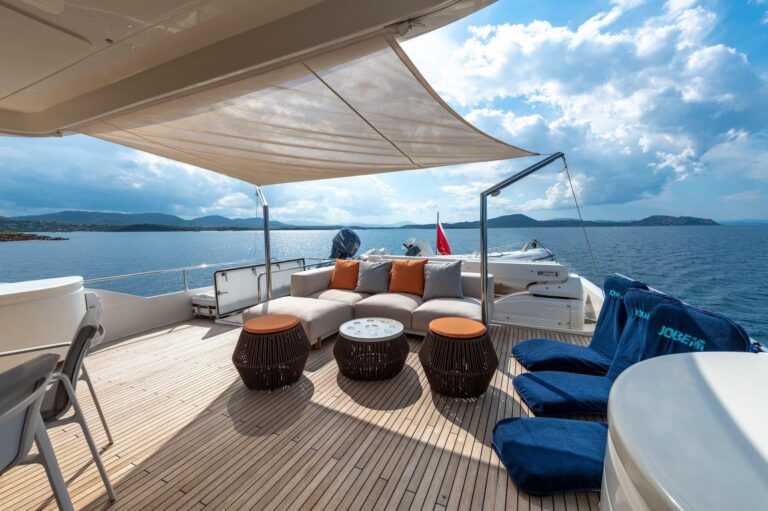 Sun Deck