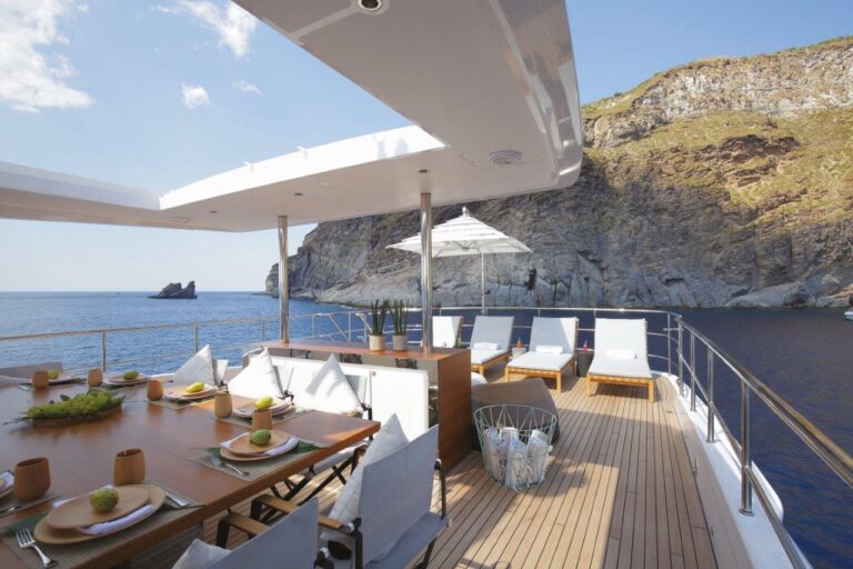 Sundeck