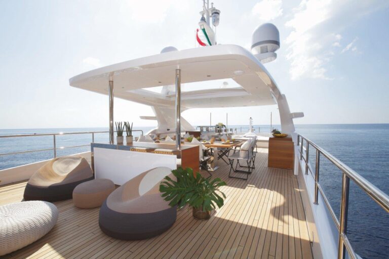 Sundeck