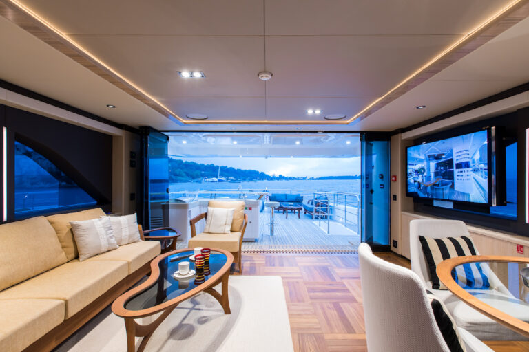 Sky Lounge Seating And Coffee Table