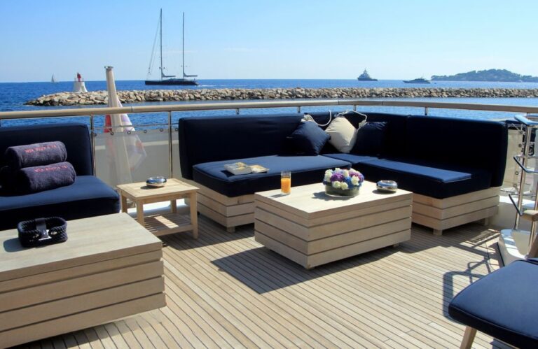 Exterior Relaxation Area