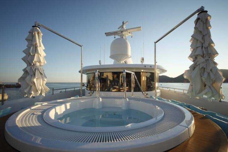 Jacuzzi