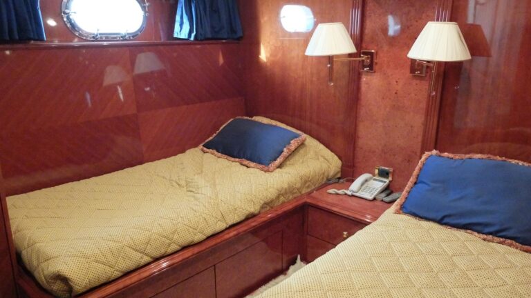 Guest Cabin