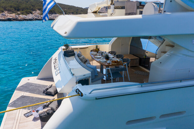 Aft Deck Detail