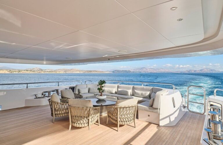 Exterior Relaxation Area