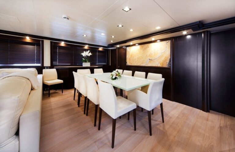 Main Dining
