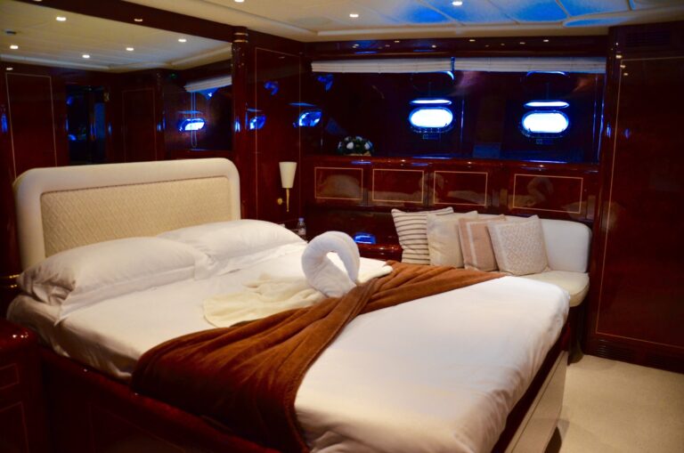 VIP Cabin