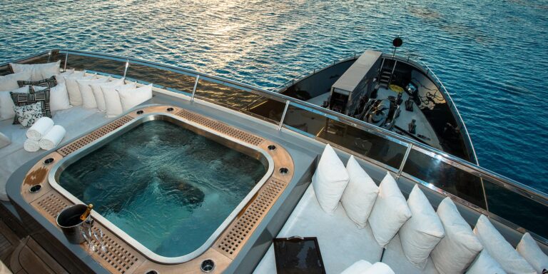 Jacuzzi