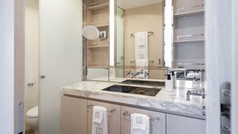 Master Ensuite
