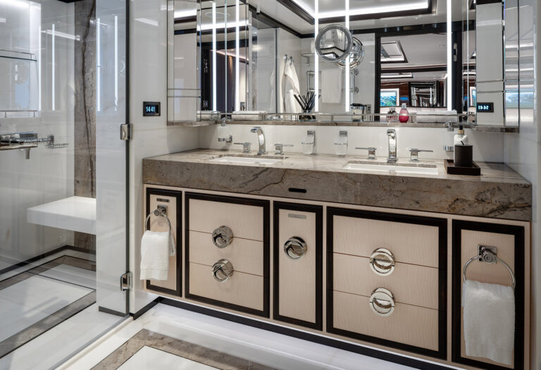 Guest Ensuite Bathroom