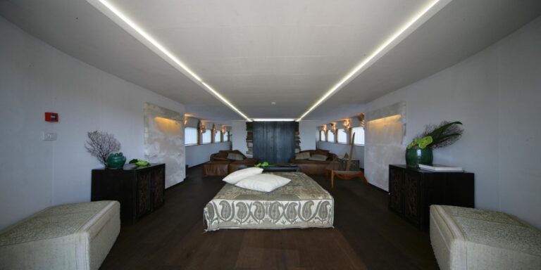 Guest Cabin 00002
