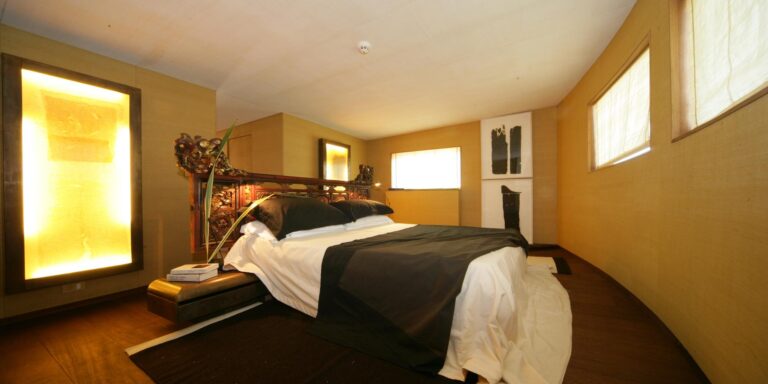 Guest Cabin