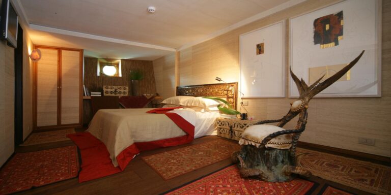 Guest Cabin
