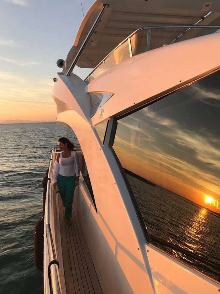 Side Deck